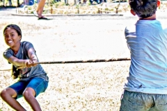 Lā ‘Ulu - playing hukihuki
